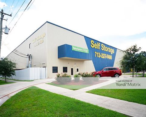 Source URL: https://cdnsc.rentcafe.com/dmslivecafe/3/1070161/1070161-1-4.jpg?width=-1&height=385&quality=80