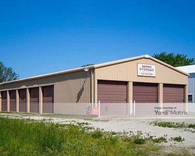 Storage Units for Rent available at 518 South 3rd Street, Peotone, IL 60468