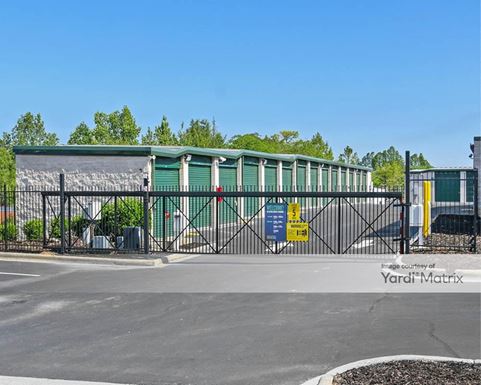 Source URL: https://cdnsc.rentcafe.com/dmslivecafe/3/1070198/1070198-1-2.jpg?width=-1&height=385&quality=80