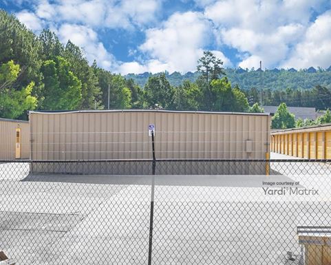 Source URL: https://cdnsc.rentcafe.com/dmslivecafe/3/1070204/1070204-1-5.jpg?width=-1&height=385&quality=80