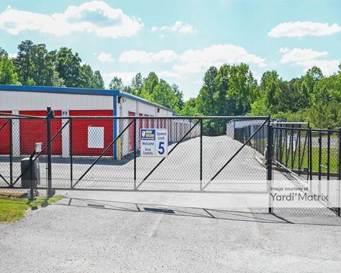 Source URL: https://cdnsc.rentcafe.com/dmslivecafe/3/1070215/1070215-1-6.jpg?width=-1&height=385&quality=80