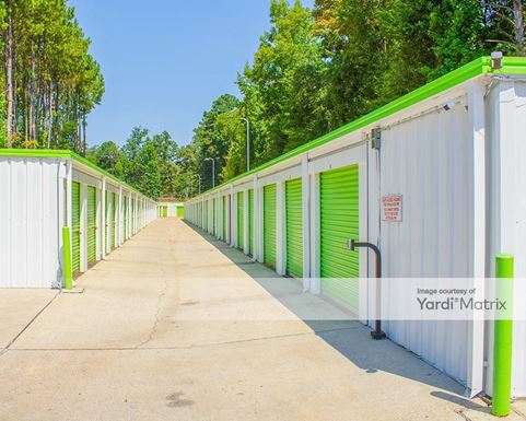 Source URL: https://cdnsc.rentcafe.com/dmslivecafe/3/1070218/1070218-1-3.jpg?width=-1&height=385&quality=80