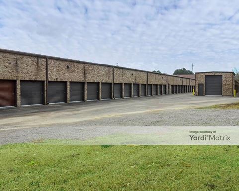 Source URL: https://cdnsc.rentcafe.com/dmslivecafe/3/1070221/1070221-1-4.jpg?width=-1&height=385&quality=80