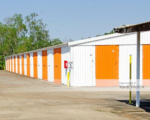 Source URL: https://cdnsc.rentcafe.com/dmslivecafe/3/1070256/1070256-1-4.jpg?width=-1&height=385&quality=80