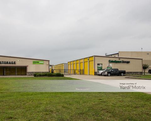 Source URL: https://cdnsc.rentcafe.com/dmslivecafe/3/1070267/1070267-1-4.jpg?width=-1&height=385&quality=80