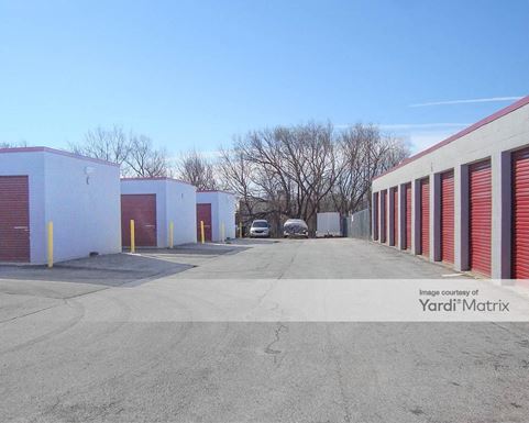 Source URL: https://cdnsc.rentcafe.com/dmslivecafe/3/1070302/1070302-1-4.jpg?width=-1&height=385&quality=80