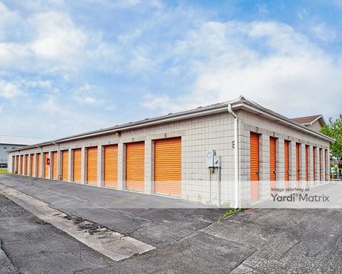 Source URL: https://cdnsc.rentcafe.com/dmslivecafe/3/1070321/1070321-1-3.jpg?width=-1&height=385&quality=80