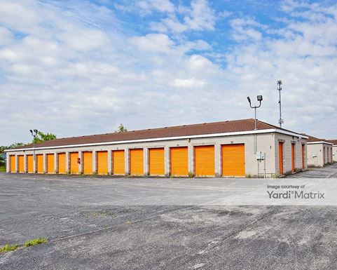 Source URL: https://cdnsc.rentcafe.com/dmslivecafe/3/1070321/1070321-1-4.jpg?width=-1&height=385&quality=80