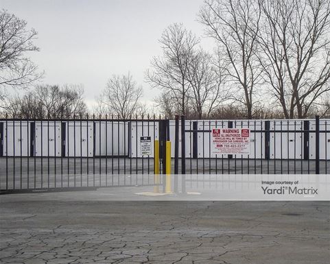 Source URL: https://cdnsc.rentcafe.com/dmslivecafe/3/1070328/1070328-1-4.jpg?width=-1&height=385&quality=80