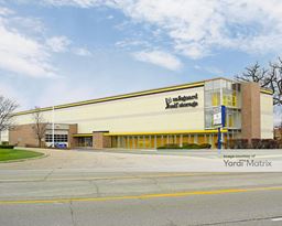 Image for Safeguard Self Storage - 523 West Algonquin Road, Arlington Heights, IL