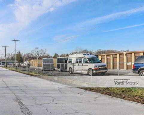 Source URL: https://cdnsc.rentcafe.com/dmslivecafe/3/1070341/1070341-1-4.jpg?width=-1&height=385&quality=80