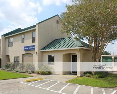 Storage Units for Rent available at 2811 Bay Area Blvd, Houston, TX 77058