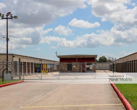 Source URL: https://cdnsc.rentcafe.com/dmslivecafe/3/1070357/1070357-1-4.jpg?width=-1&height=385&quality=80