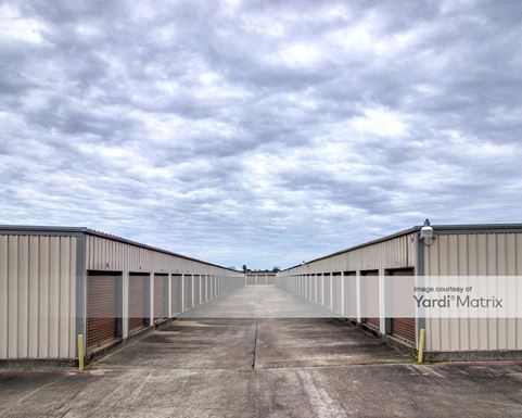 Source URL: https://cdnsc.rentcafe.com/dmslivecafe/3/1070357/1070357-1-5.jpg?width=-1&height=385&quality=80