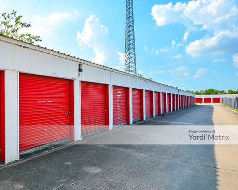 Source URL: https://cdnsc.rentcafe.com/dmslivecafe/3/1070358/1070358-1-4.jpg?width=-1&height=385&quality=80