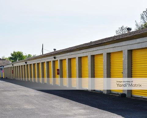 Source URL: https://cdnsc.rentcafe.com/dmslivecafe/3/1070363/1070363-1-4.jpg?width=-1&height=385&quality=80