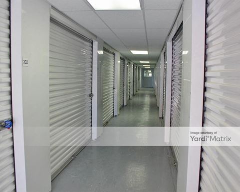 Source URL: https://cdnsc.rentcafe.com/dmslivecafe/3/1070370/1070370-1-3.jpg?width=-1&height=385&quality=80