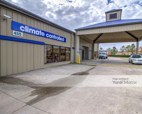 Source URL: https://cdnsc.rentcafe.com/dmslivecafe/3/1070371/1070371-1-6.jpg?width=-1&height=385&quality=80