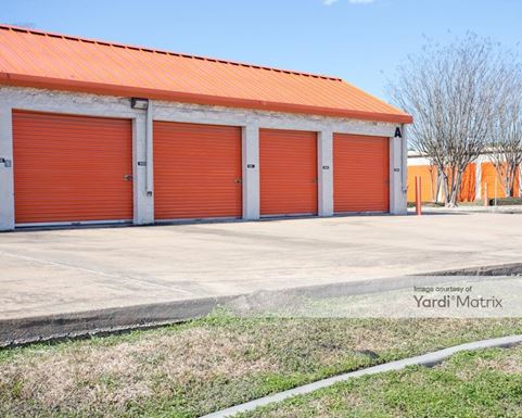 Source URL: https://cdnsc.rentcafe.com/dmslivecafe/3/1070372/1070372-1-2.jpg?width=-1&height=385&quality=80