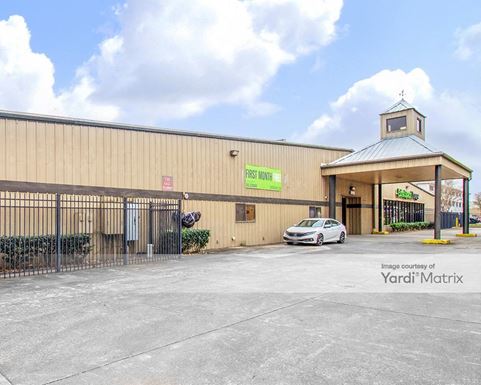 Source URL: https://cdnsc.rentcafe.com/dmslivecafe/3/1070374/1070374-1-2.jpg?width=-1&height=385&quality=80