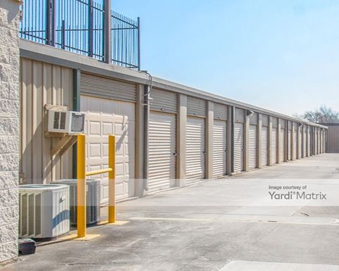 Source URL: https://cdnsc.rentcafe.com/dmslivecafe/3/1070375/1070375-1-2.jpg?width=-1&height=385&quality=80