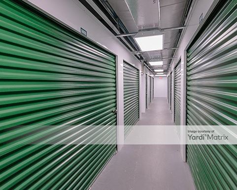 Source URL: https://cdnsc.rentcafe.com/dmslivecafe/3/1070377/1070377-1-5.jpg?width=-1&height=385&quality=80