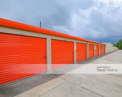 Source URL: https://cdnsc.rentcafe.com/dmslivecafe/3/1070377/1070377-1-6.jpg?width=-1&height=385&quality=80