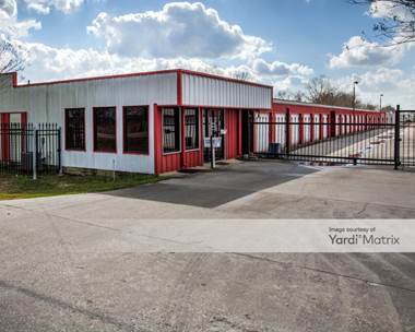 Storage Units for Rent available at 2908 East Wallisville Road, Highlands, TX 77562
