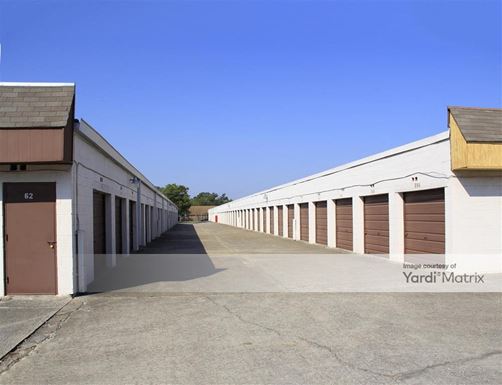 Source URL: https://cdnsc.rentcafe.com/dmslivecafe/3/1070400/1070400-1-4.jpg?width=-1&height=385&quality=80