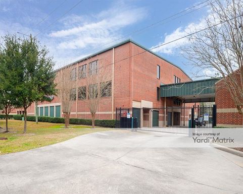 Source URL: https://cdnsc.rentcafe.com/dmslivecafe/3/1070401/1070401-1-4.jpg?width=-1&height=385&quality=80