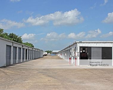 Storage Units for Rent available at 2600 South Highway 288B, Angleton, TX 77515