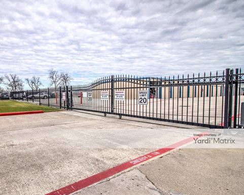 Source URL: https://cdnsc.rentcafe.com/dmslivecafe/3/1070409/1070409-1-2.jpg?width=-1&height=385&quality=80