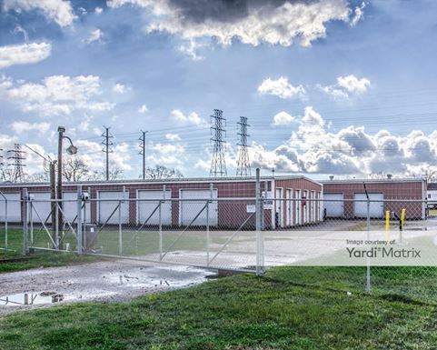 Source URL: https://cdnsc.rentcafe.com/dmslivecafe/3/1070414/1070414-1-3.jpg?width=-1&height=385&quality=80