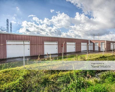 Source URL: https://cdnsc.rentcafe.com/dmslivecafe/3/1070414/1070414-1-4.jpg?width=-1&height=385&quality=80