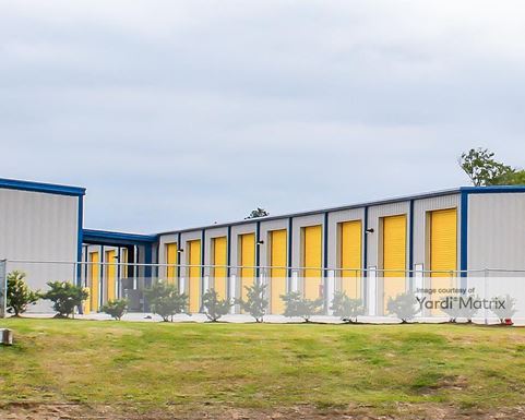 Source URL: https://cdnsc.rentcafe.com/dmslivecafe/3/1070416/1070416-1-2.jpg?width=-1&height=385&quality=80