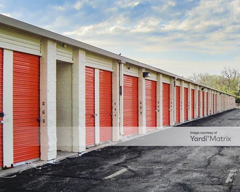 Source URL: https://cdnsc.rentcafe.com/dmslivecafe/3/1070428/1070428-1-2.jpg?width=-1&height=385&quality=80