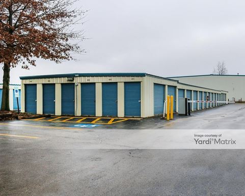 Source URL: https://cdnsc.rentcafe.com/dmslivecafe/3/1070436/1070436-1-5.jpg?width=-1&height=385&quality=80