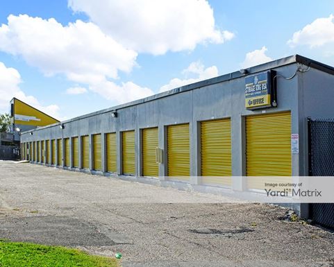 Source URL: https://cdnsc.rentcafe.com/dmslivecafe/3/1070455/1070455-1-3.jpg?width=-1&height=385&quality=80