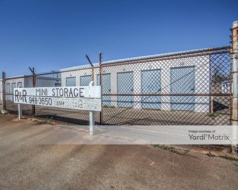 Source URL: https://cdnsc.rentcafe.com/dmslivecafe/3/1070463/1070463-1-4.jpg?width=-1&height=385&quality=80