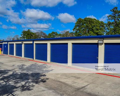 Source URL: https://cdnsc.rentcafe.com/dmslivecafe/3/1070472/1070472-1-3.jpg?width=-1&height=385&quality=80