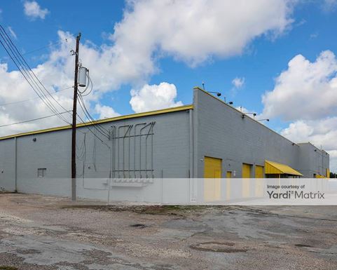 Source URL: https://cdnsc.rentcafe.com/dmslivecafe/3/1070473/1070473-1-4.jpg?width=-1&height=385&quality=80