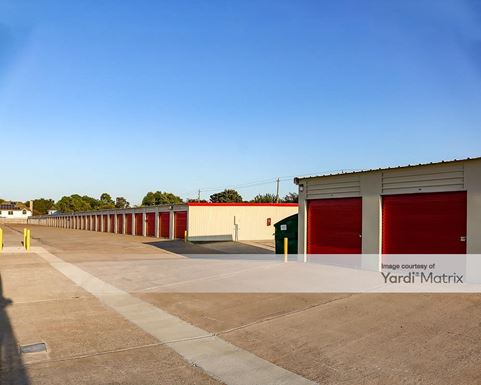 Source URL: https://cdnsc.rentcafe.com/dmslivecafe/3/1070495/1070495-1-5.jpg?width=-1&height=385&quality=80