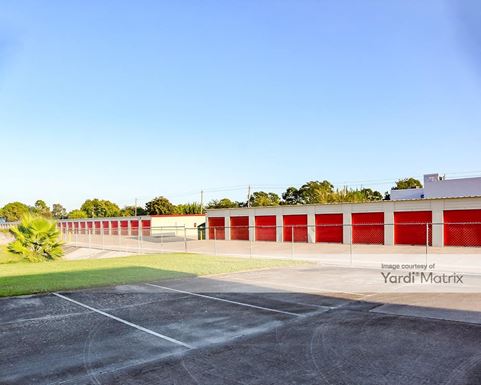 Source URL: https://cdnsc.rentcafe.com/dmslivecafe/3/1070495/1070495-1-6.jpg?width=-1&height=385&quality=80