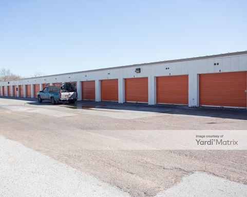 Source URL: https://cdnsc.rentcafe.com/dmslivecafe/3/1070497/1070497-1-2.jpg?width=-1&height=385&quality=80