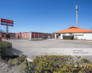 Storage Units for Rent available at 12435 I-10 East Fwy, Houston, TX 77015