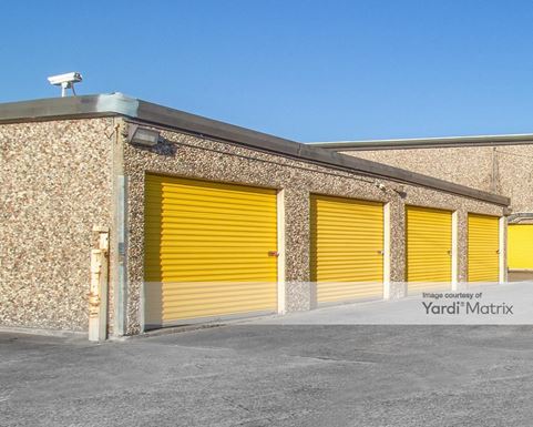 Source URL: https://cdnsc.rentcafe.com/dmslivecafe/3/1070499/1070499-1-2.jpg?width=-1&height=385&quality=80