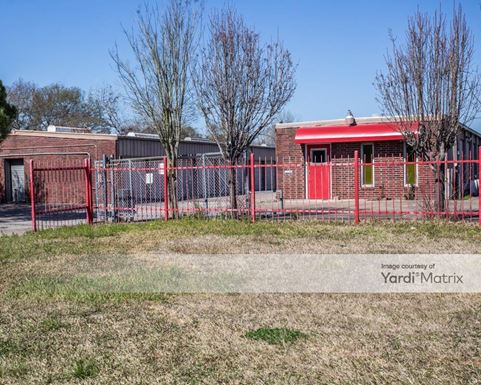 Source URL: https://cdnsc.rentcafe.com/dmslivecafe/3/1070514/1070514-1-5.jpg?width=-1&height=385&quality=80