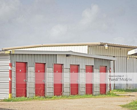 Source URL: https://cdnsc.rentcafe.com/dmslivecafe/3/1070518/1070518-1-3.jpg?width=-1&height=385&quality=80