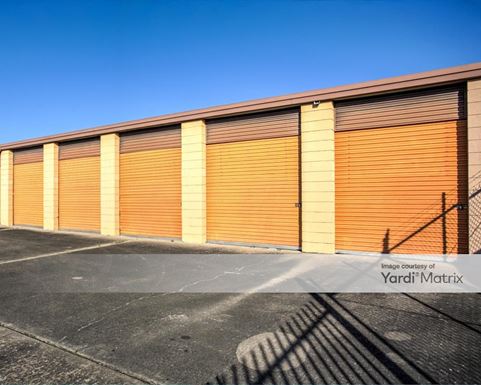 Source URL: https://cdnsc.rentcafe.com/dmslivecafe/3/1070521/1070521-1-5.jpg?width=-1&height=385&quality=80