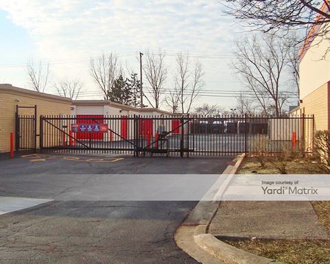 Source URL: https://cdnsc.rentcafe.com/dmslivecafe/3/1070530/1070530-1-3.jpg?width=-1&height=385&quality=80